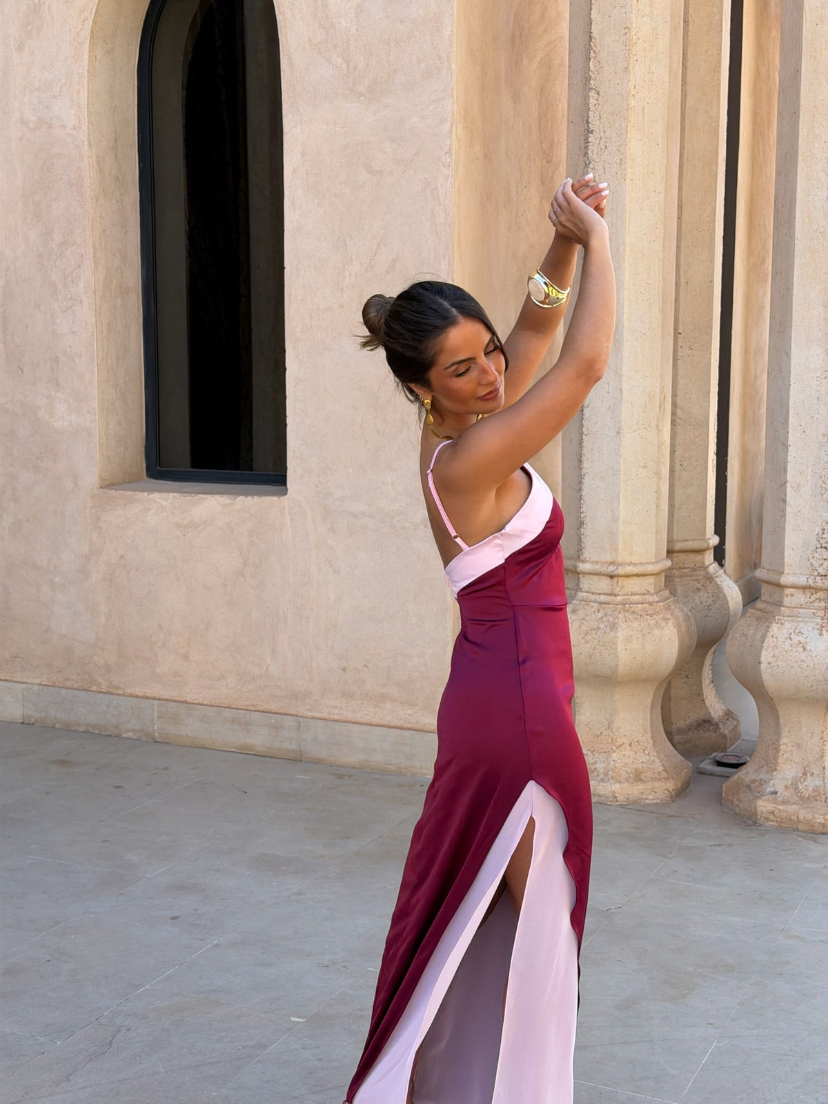 Oasis Dress in Burgundy