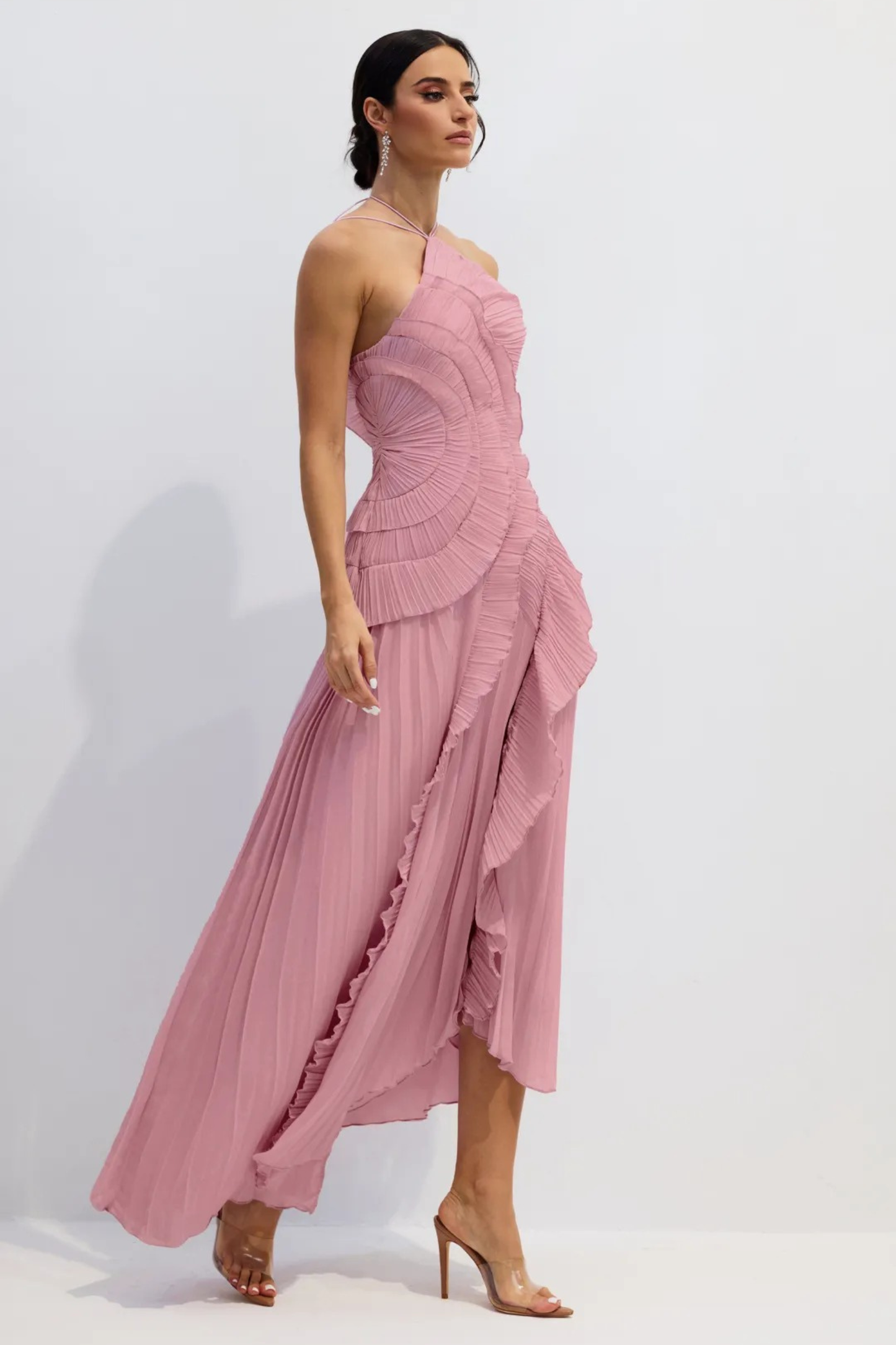 Nina - Vestido midi asimétrico plisado con cuello halter