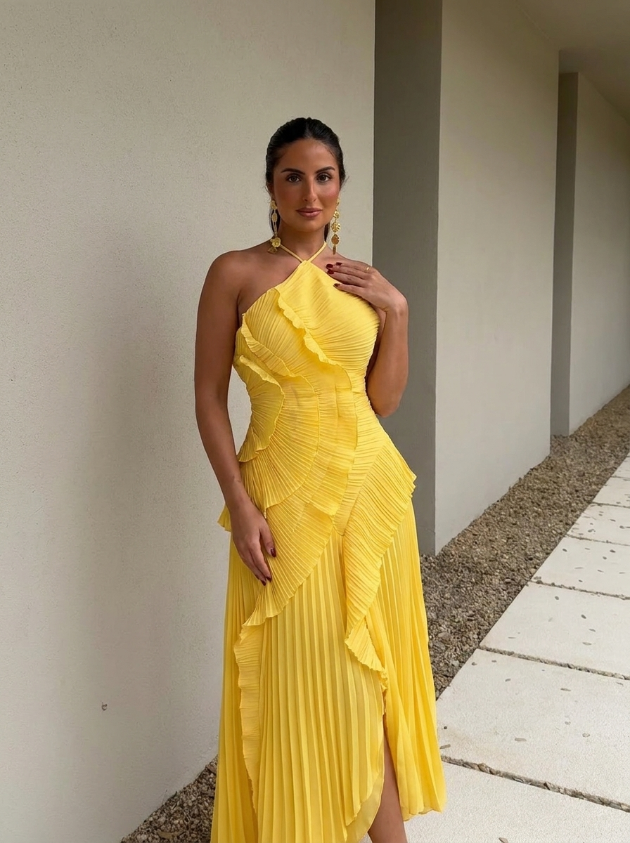 Nina - Vestido midi asimétrico plisado con cuello halter