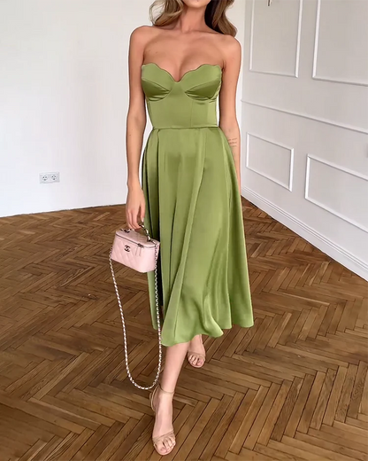 Olivia - Vestido midi elegante sin tirantes